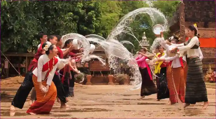 تور پوکت جشن آب و تمامی جشنواره ها و فستیوال های آن